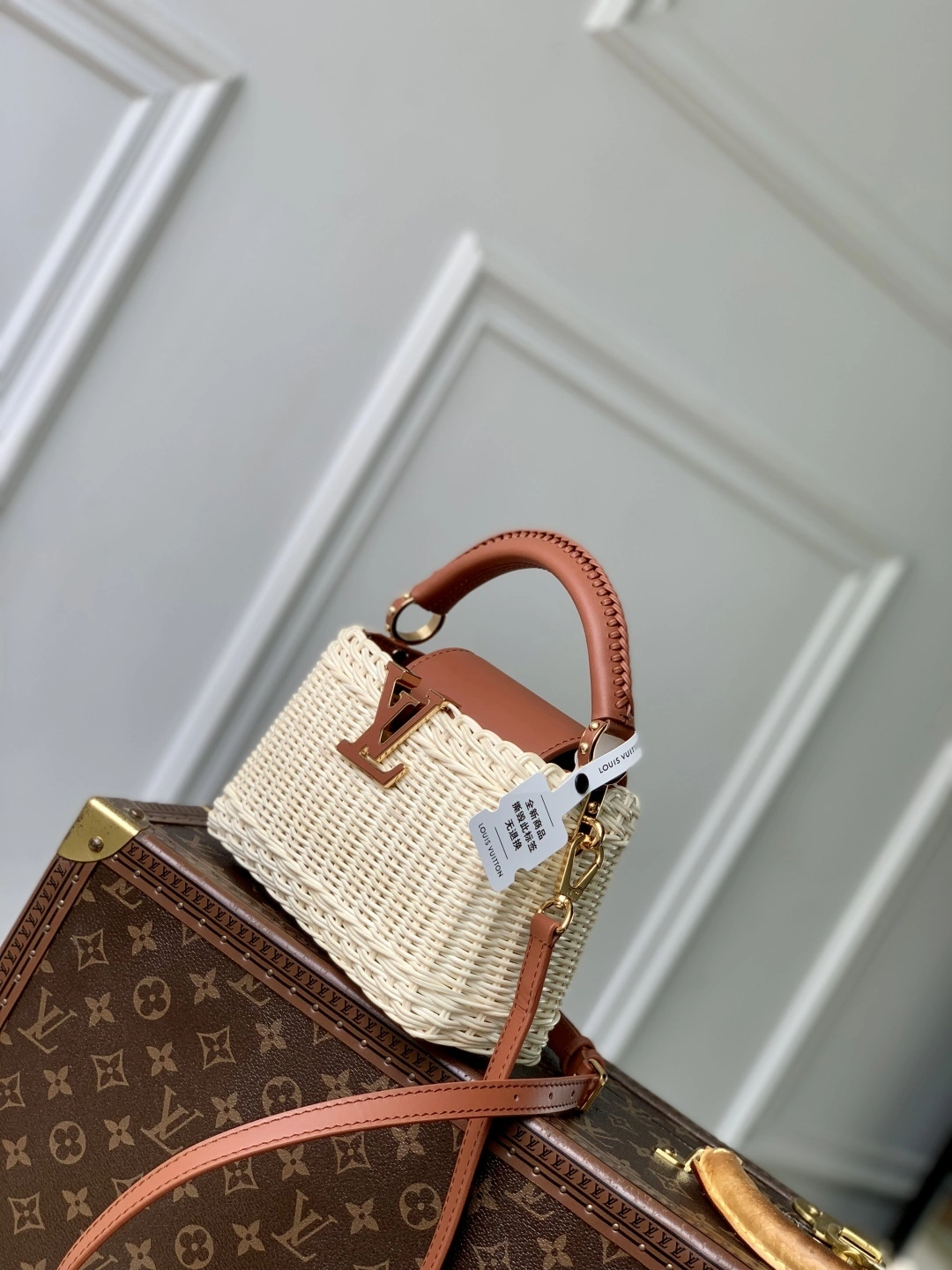 MOMO-- 8V M14365 high quality version Capucines item:E-B177I2130