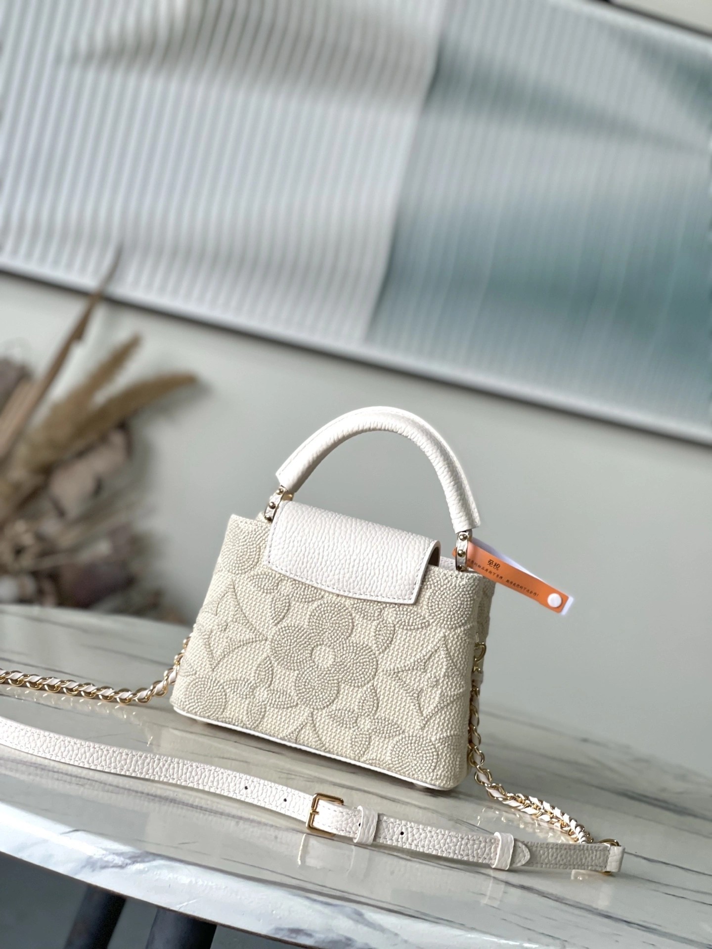 &MOMO-- 8V M14389 high quality version cowhide item:E-B574I1009