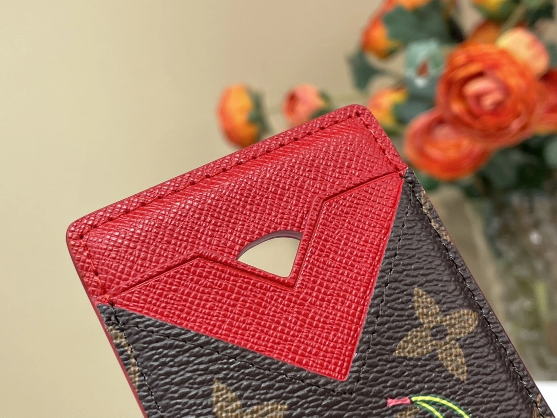 MOMO-- 8V M14562 item:E-B000F1907