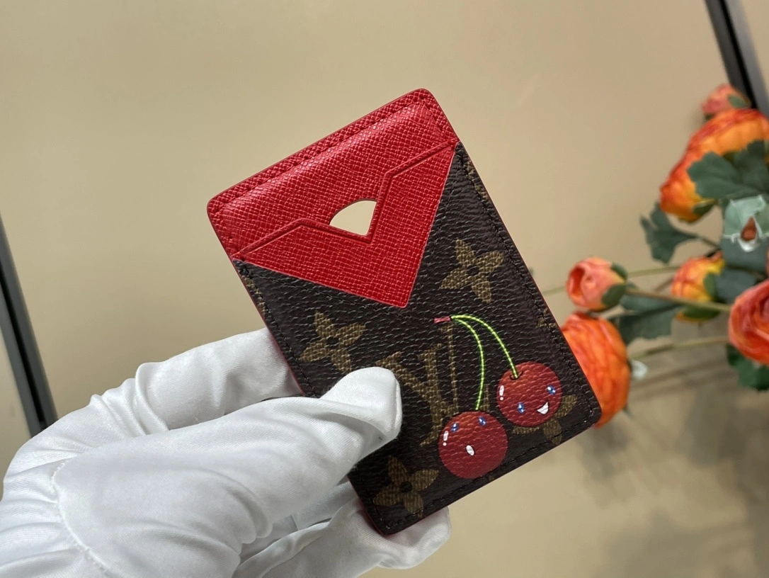 MOMO-- 8V M14562 item:E-B000F1907
