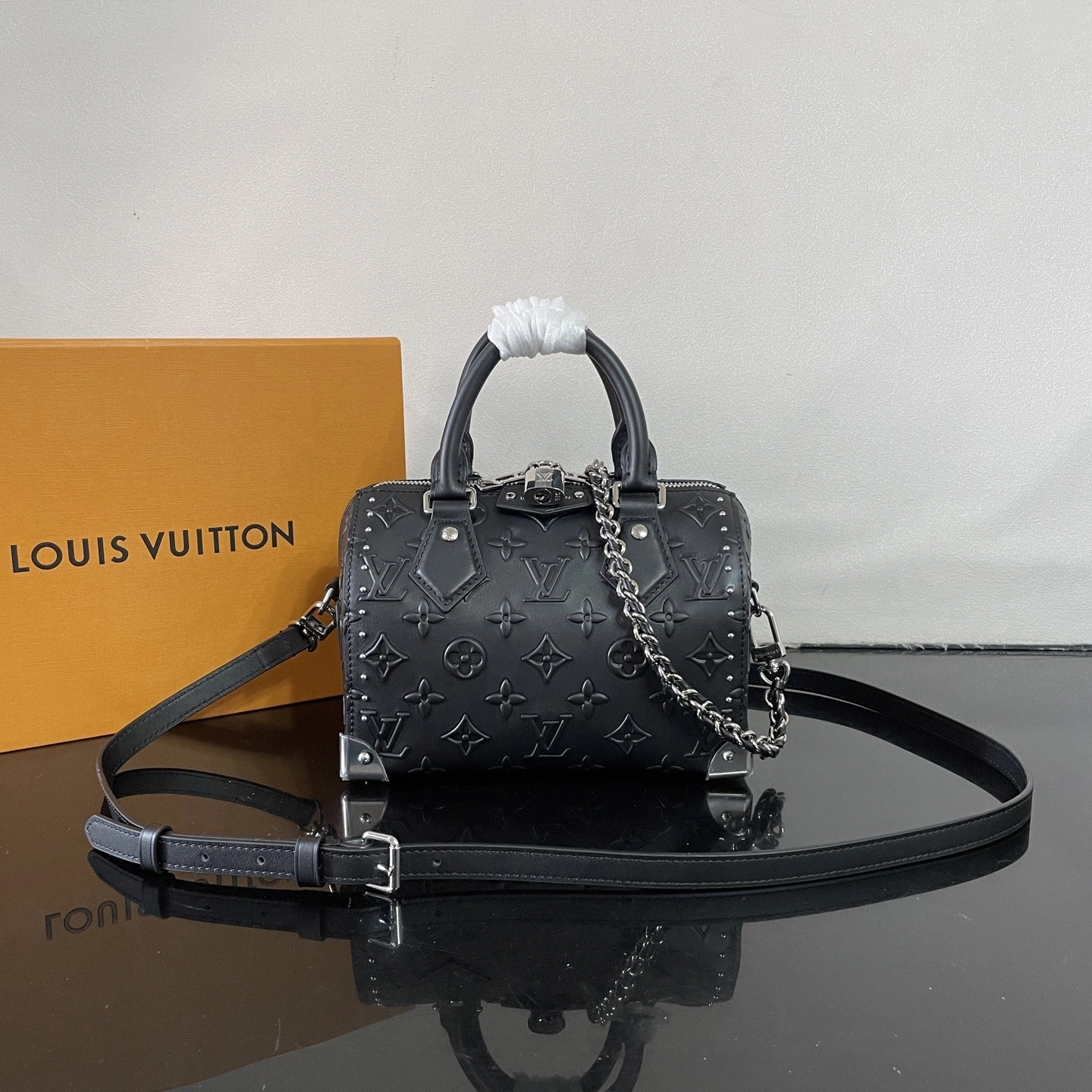 MOMO-- 8V M14575 high quality version Trunk cowhide item:E-B177D0197H