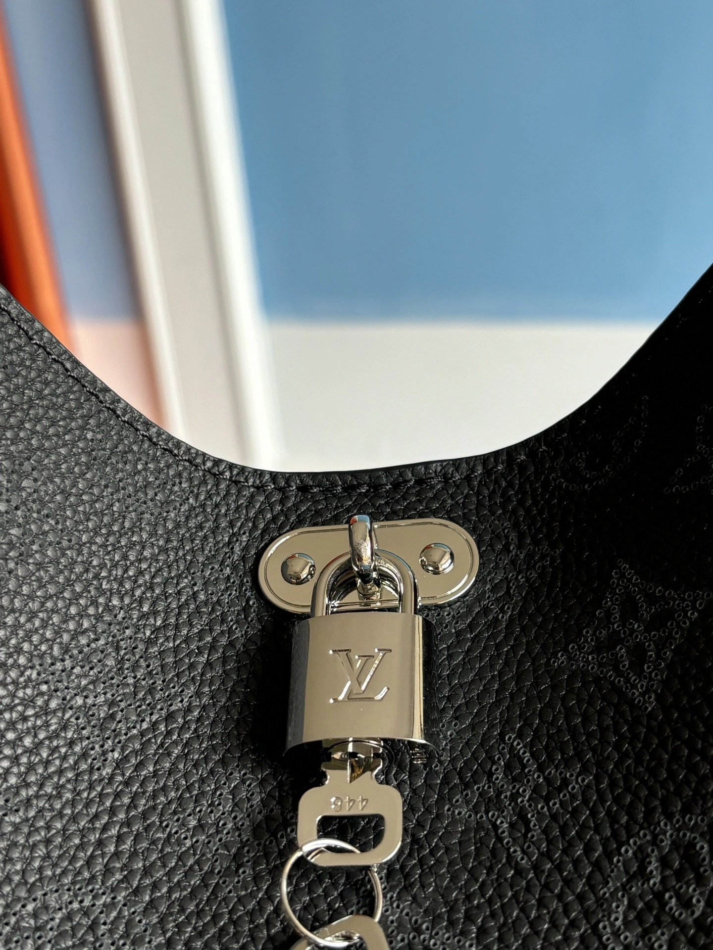 MOMO-- 8V M14618 high quality version All Around item:E-B808L1707T