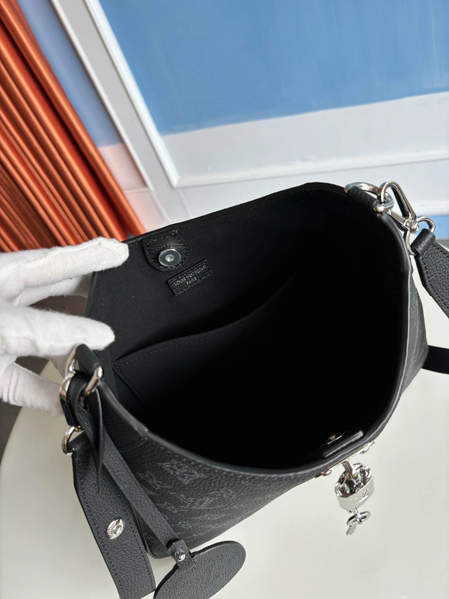 MOMO-- 8V M14618 high quality version All Around item:E-B808L1707T