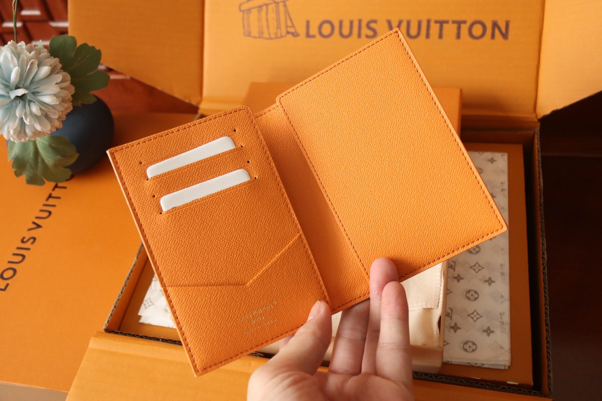 MOMO-- 8V M14621 high quality version item:E-B330G1333