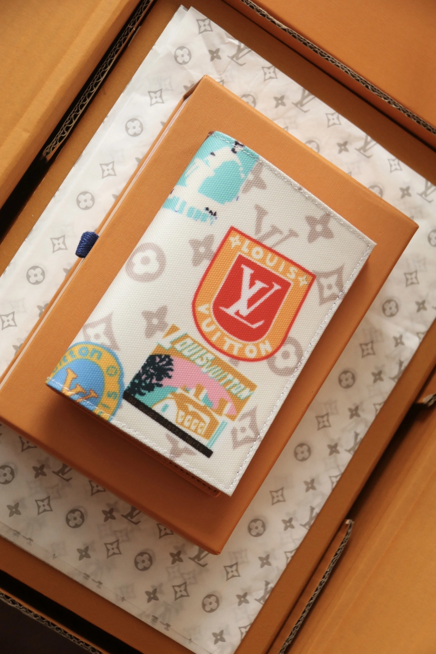 MOMO-- 8V M14621 high quality version item:E-B330G1333