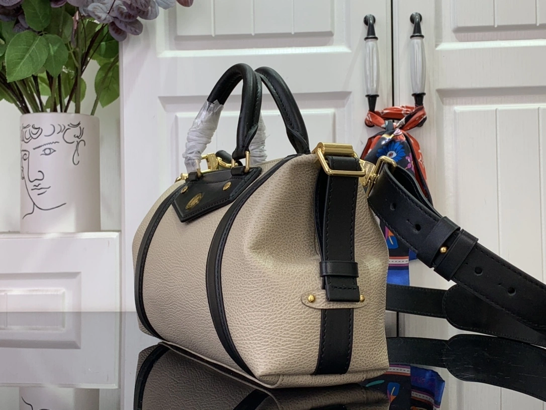 MOMO-- 8V M14721 high quality version Biker sheepskin item:E-B063D1201