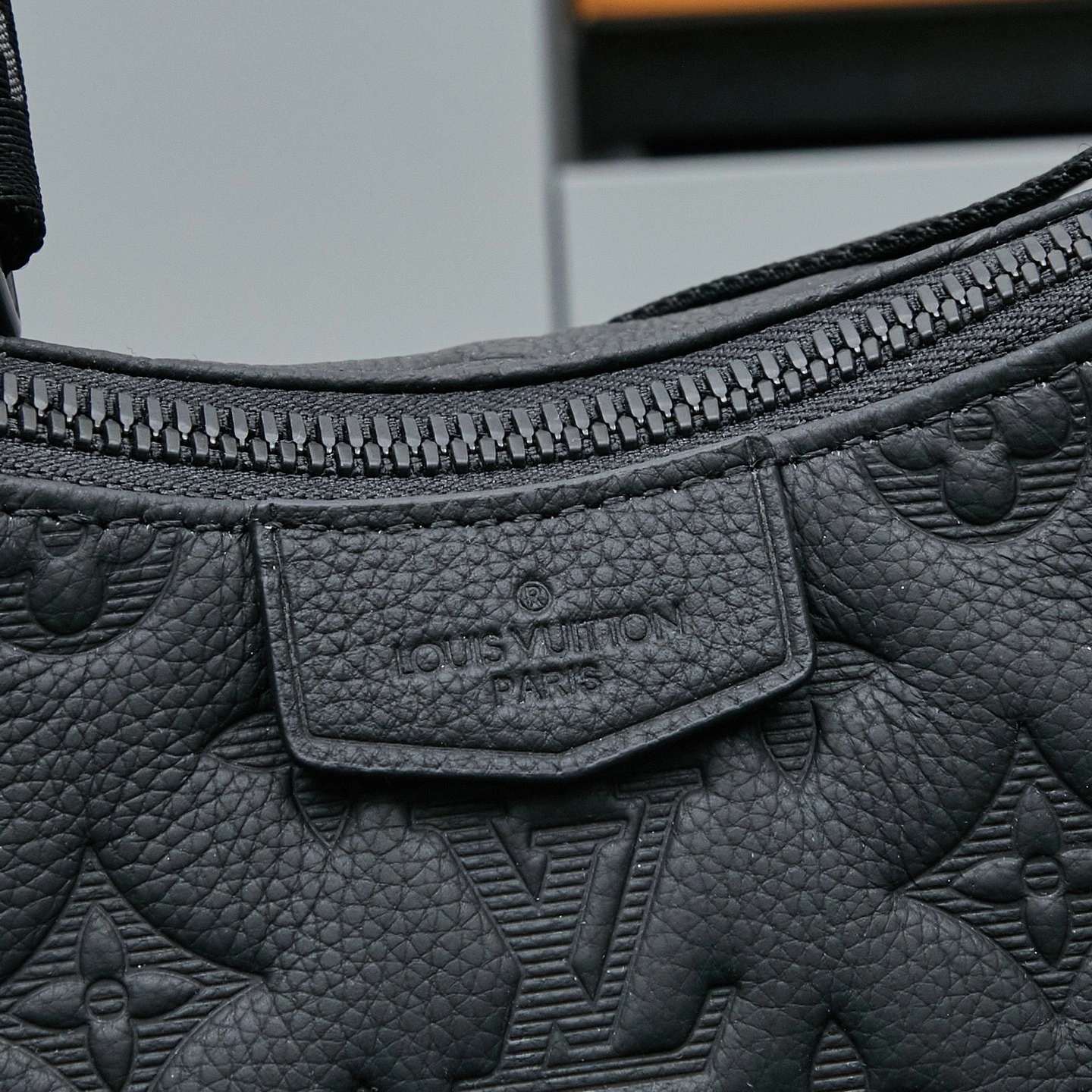 MOMO-- 8V M14778 high quality version Hobo Cargo cowhide item:E-B000H2768