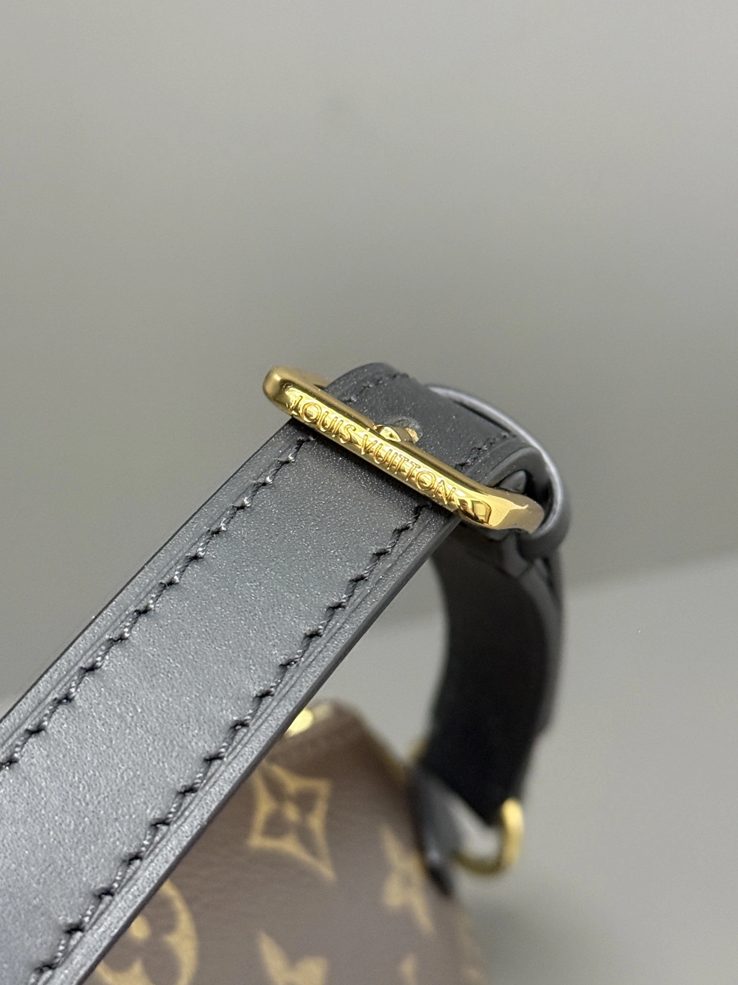 MOMO-- 8V M14806 high quality version Keepit item:E-B566D1208