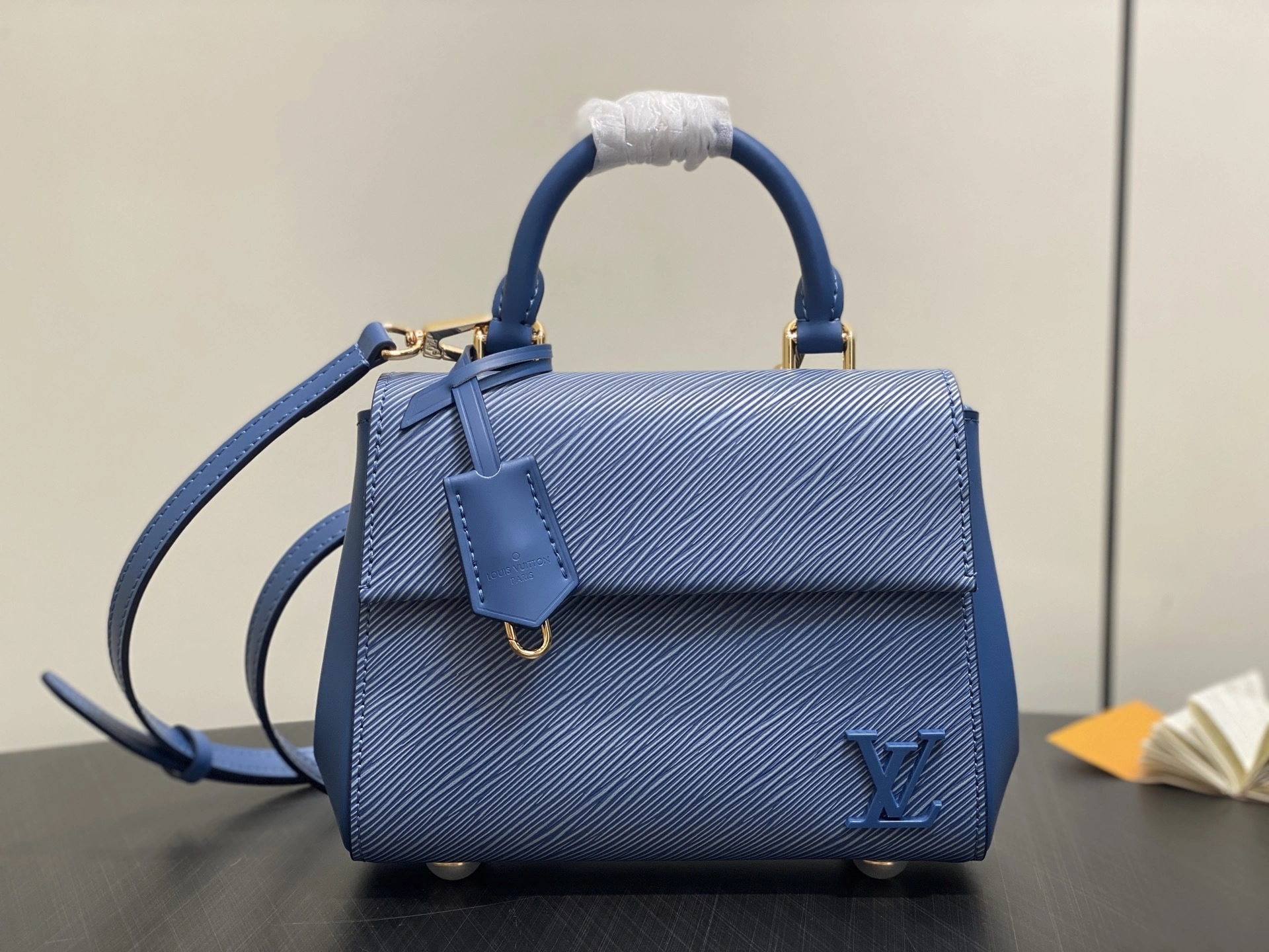 MOMO-- 8V M14855 high quality version Cluny mini item:E-B177I1750