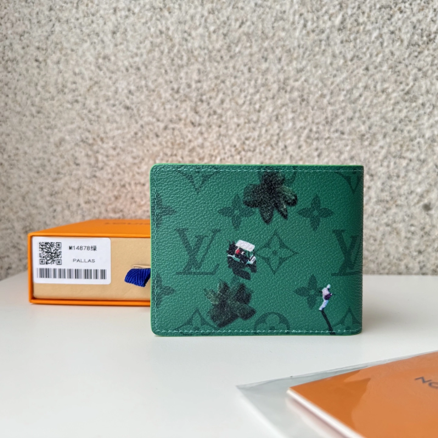 MOMO-- 8V M14878 high quality version item:E-B000F2093H