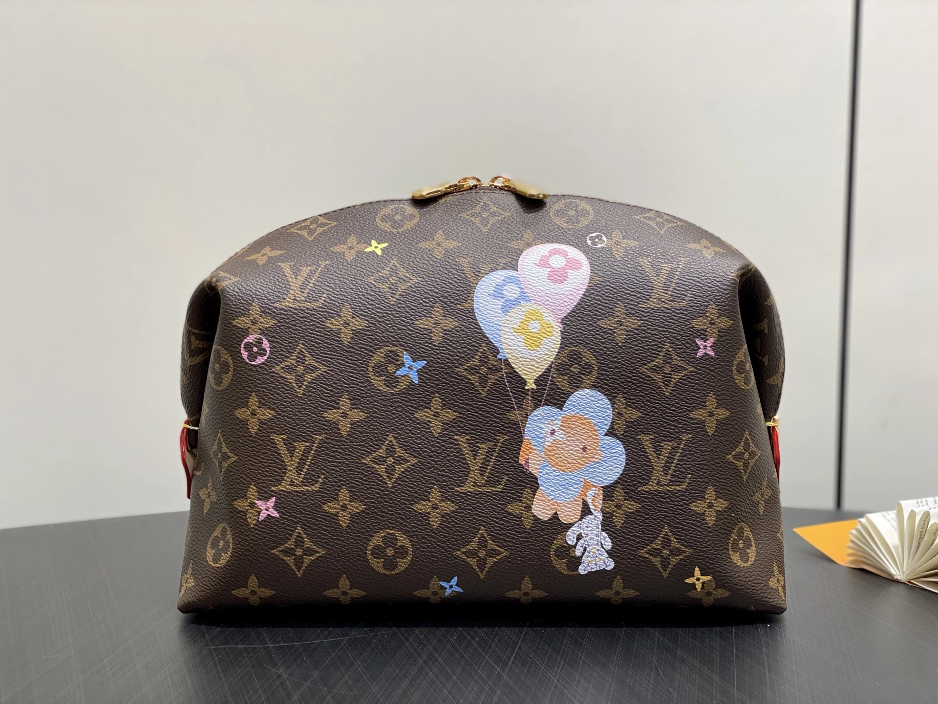 MOMO-- 8V M14891 POCHETTE COSMÉTIQUE high quality version item:E-B000G1332