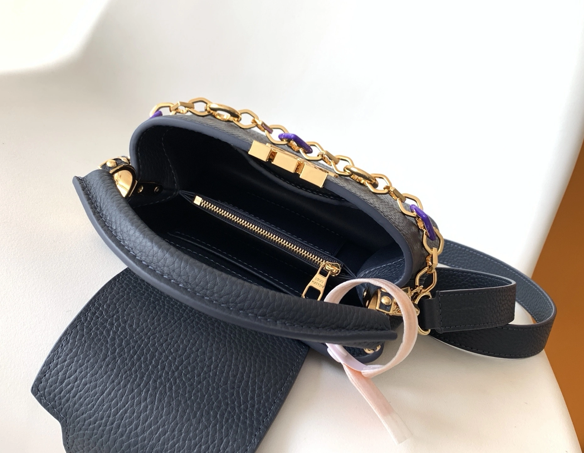 MOMO-- 8V M14971 high quality version cowhide Capucines BB item:E-B177I1010