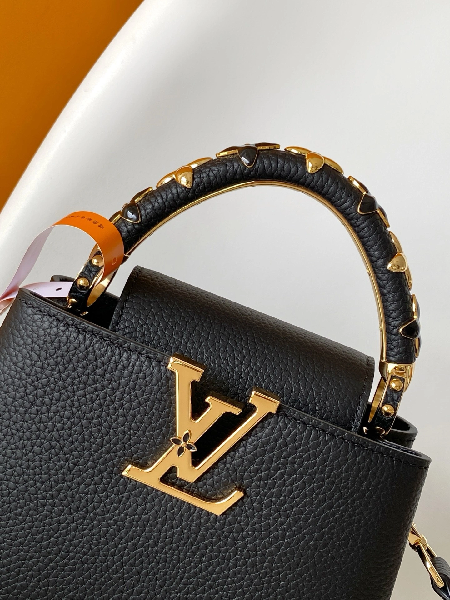 MOMO-- 8V M14976 high quality version cowhide item:F-B000A1507
