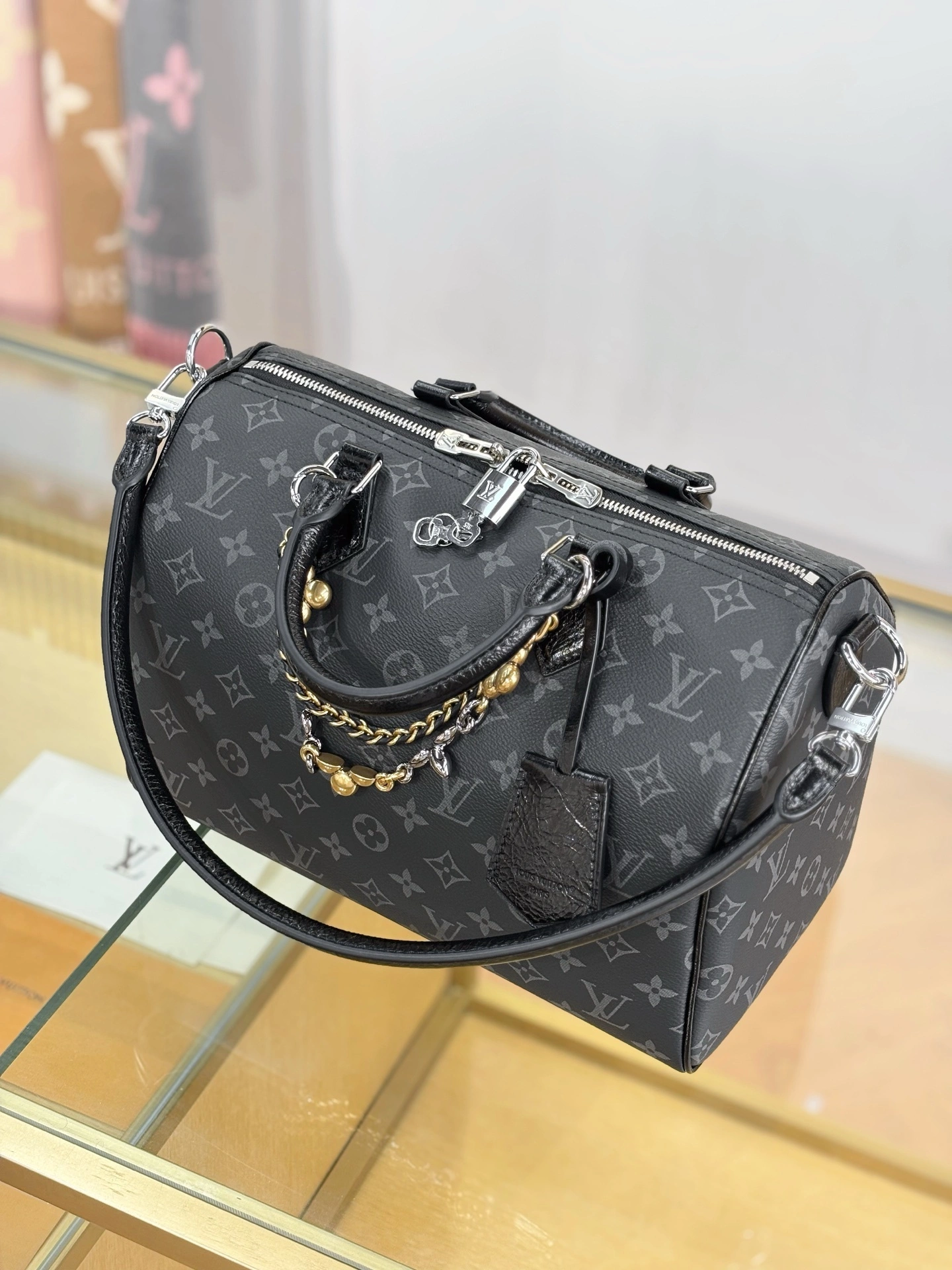 MOMO-- 8V M15102 high quality version SPEEDY SOFT 30 item:E-B182K1827