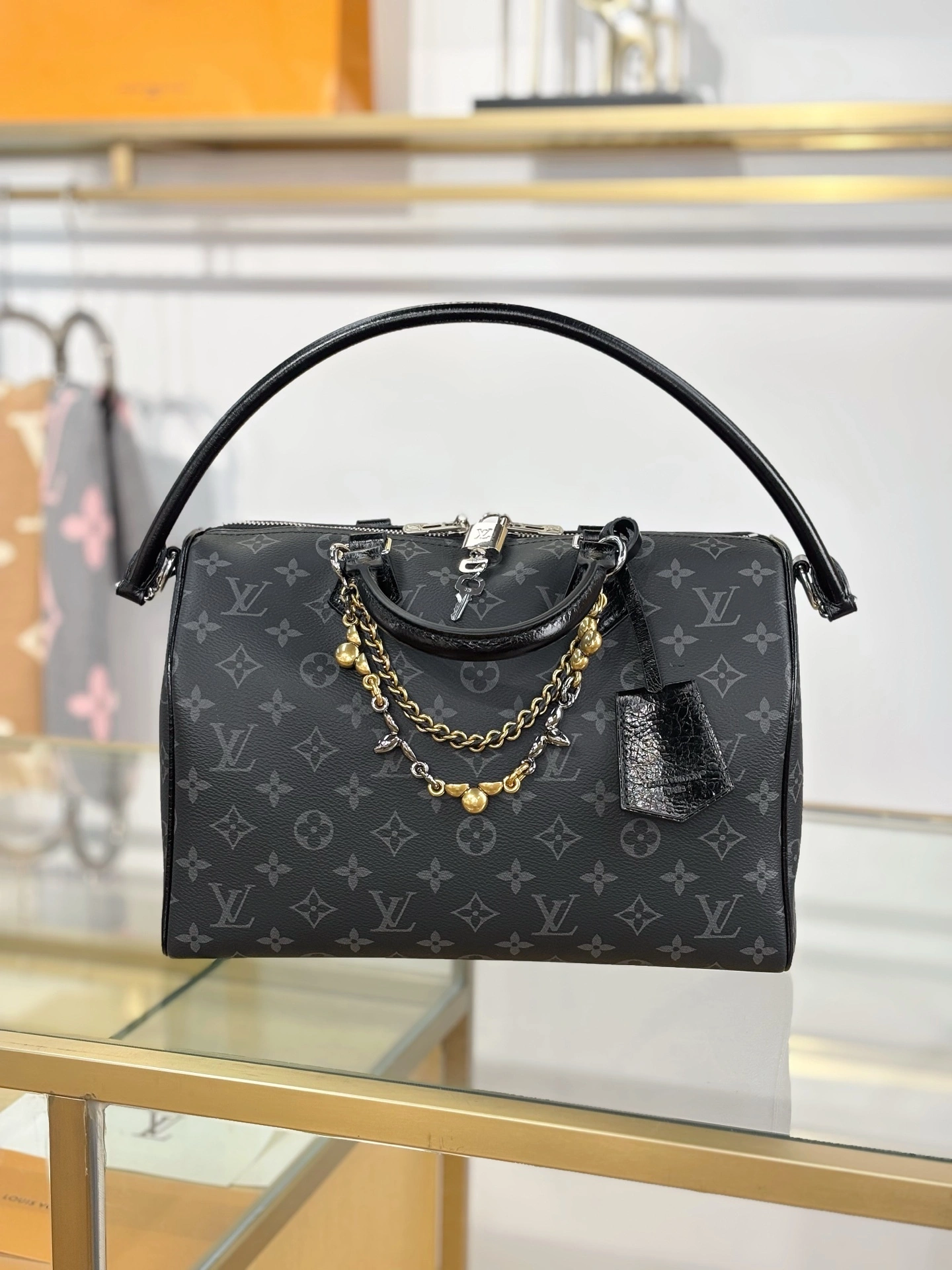 MOMO-- 8V M15102 high quality version SPEEDY SOFT 30 item:E-B182K1827