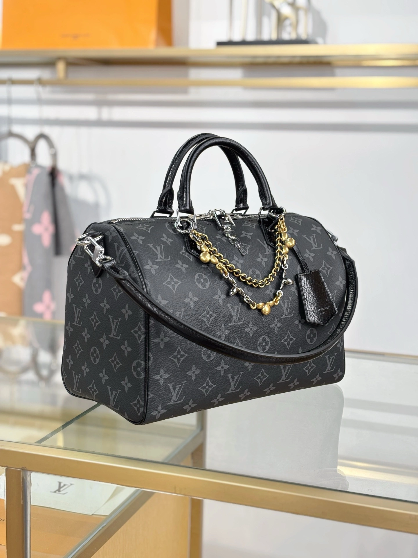 MOMO-- 8V M15102 high quality version SPEEDY SOFT 30 item:E-B182K1827