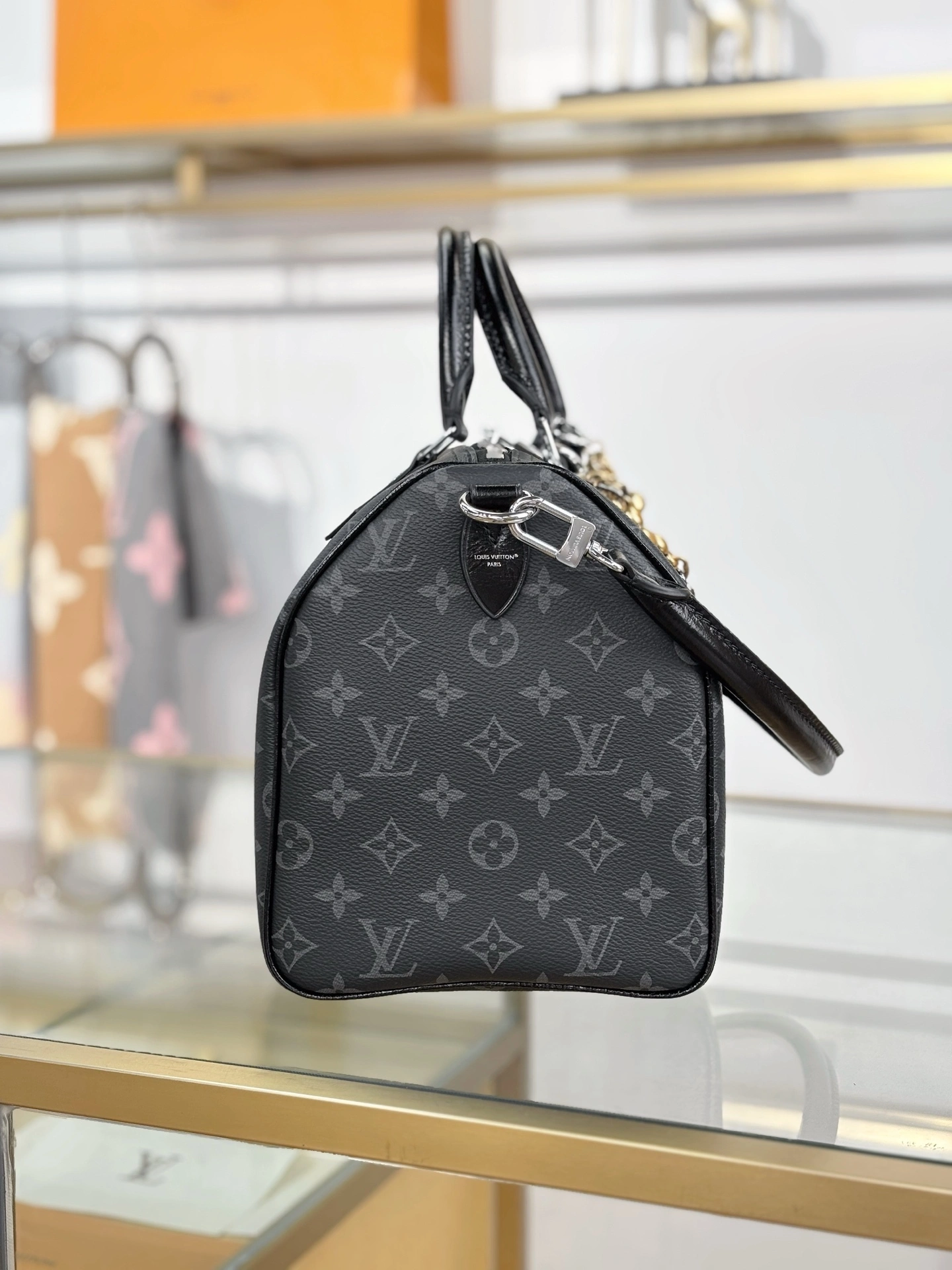 MOMO-- 8V M15102 high quality version SPEEDY SOFT 30 item:E-B182K1827