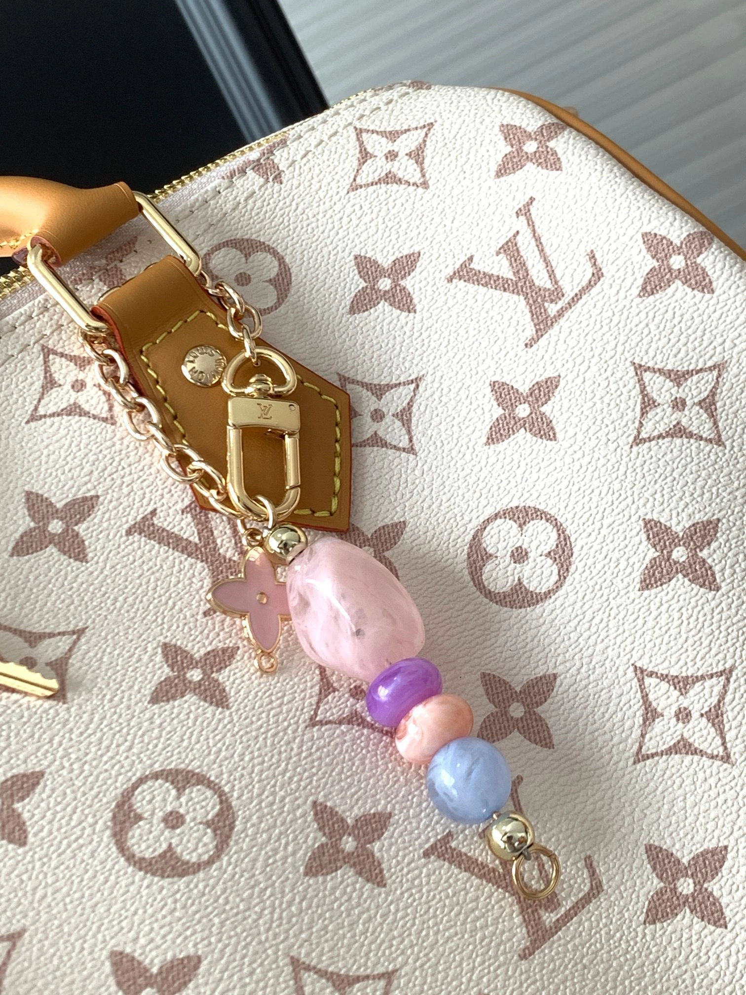 MOMO-- 8V M15108 high quality version Speedy Soft 30 Boho item:E-B000L1741T