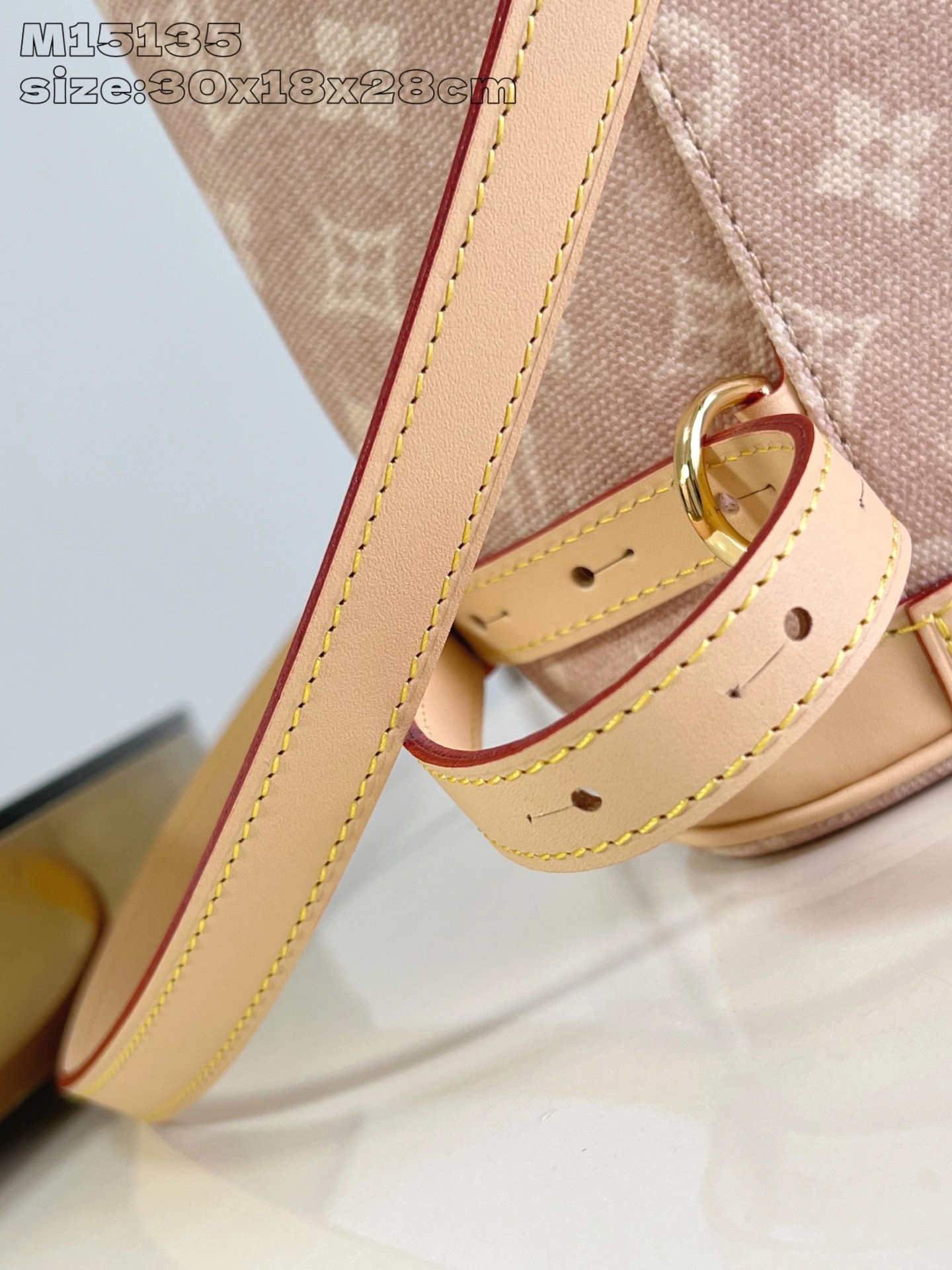 MOMO-- 8V M15135 high quality version Montsouris Travels With item:E-B574K1804