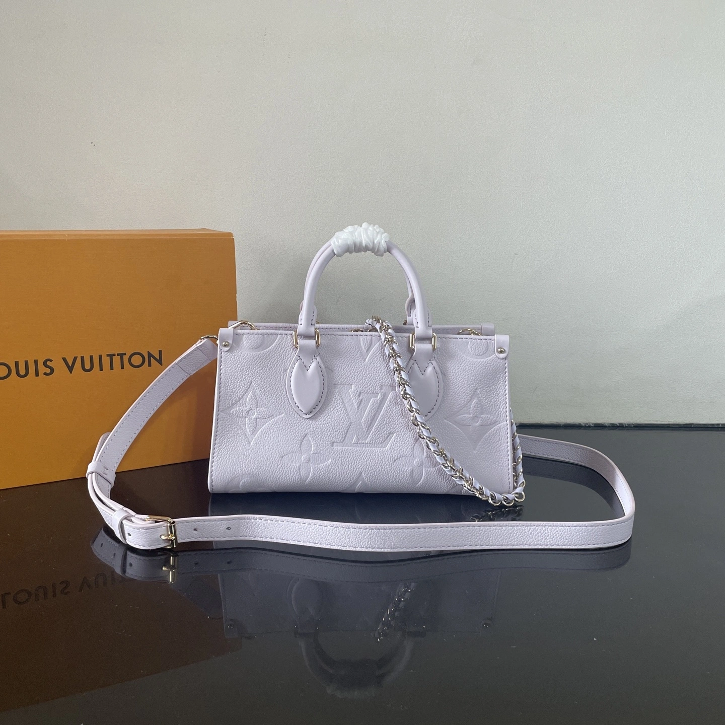MOMO-- 8V M15192 high quality version OnTheGo East West cowhide item:E-B177I0323