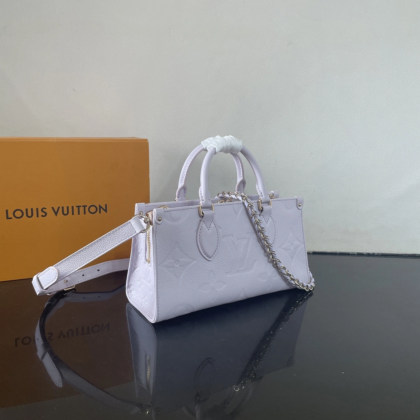 MOMO-- 8V M15192 high quality version OnTheGo East West cowhide item:E-B177I0323