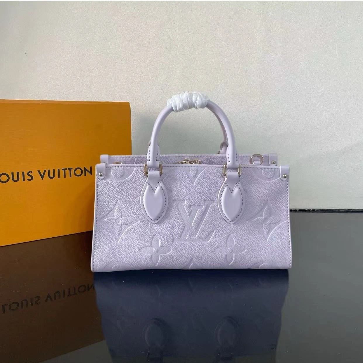 MOMO-- 8V M15192 high quality version OnTheGo East West cowhide item:E-B177I0323