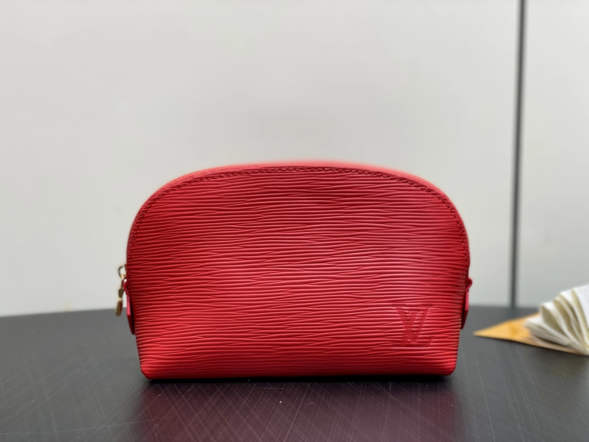 MOMO-- 8V M15197 high quality version Pochette Cosmétique item:E-B000J1829
