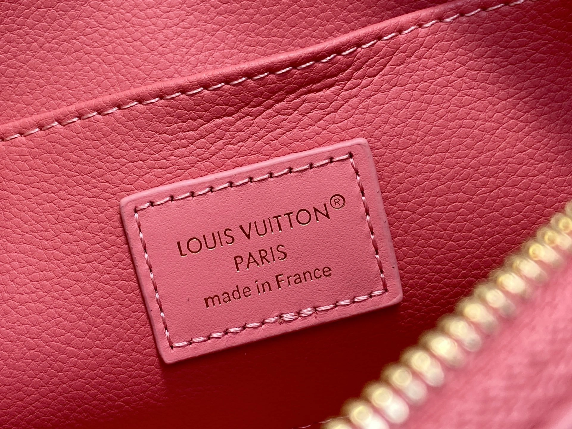 MOMO-- 8V M15198 high quality version Pochette Cosmétique item:E-B000J1830