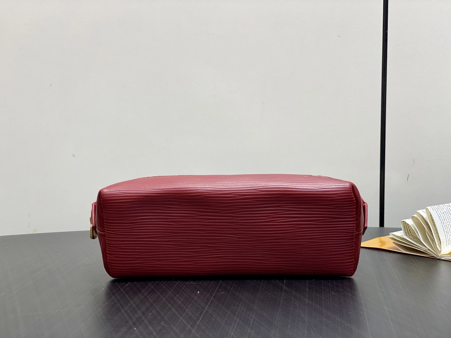MOMO-- 8V M15201 high quality version Pochette Cosmétique item:E-B000J1828
