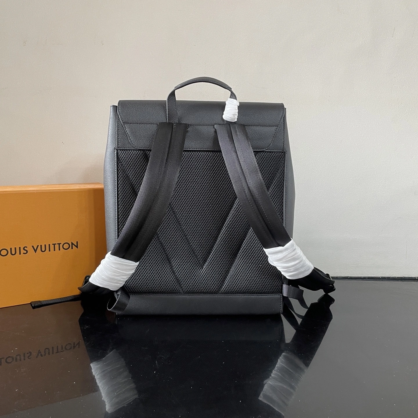 MOMO-- 8V M15262 high quality version Fastline cowhide item:E-B563J1832