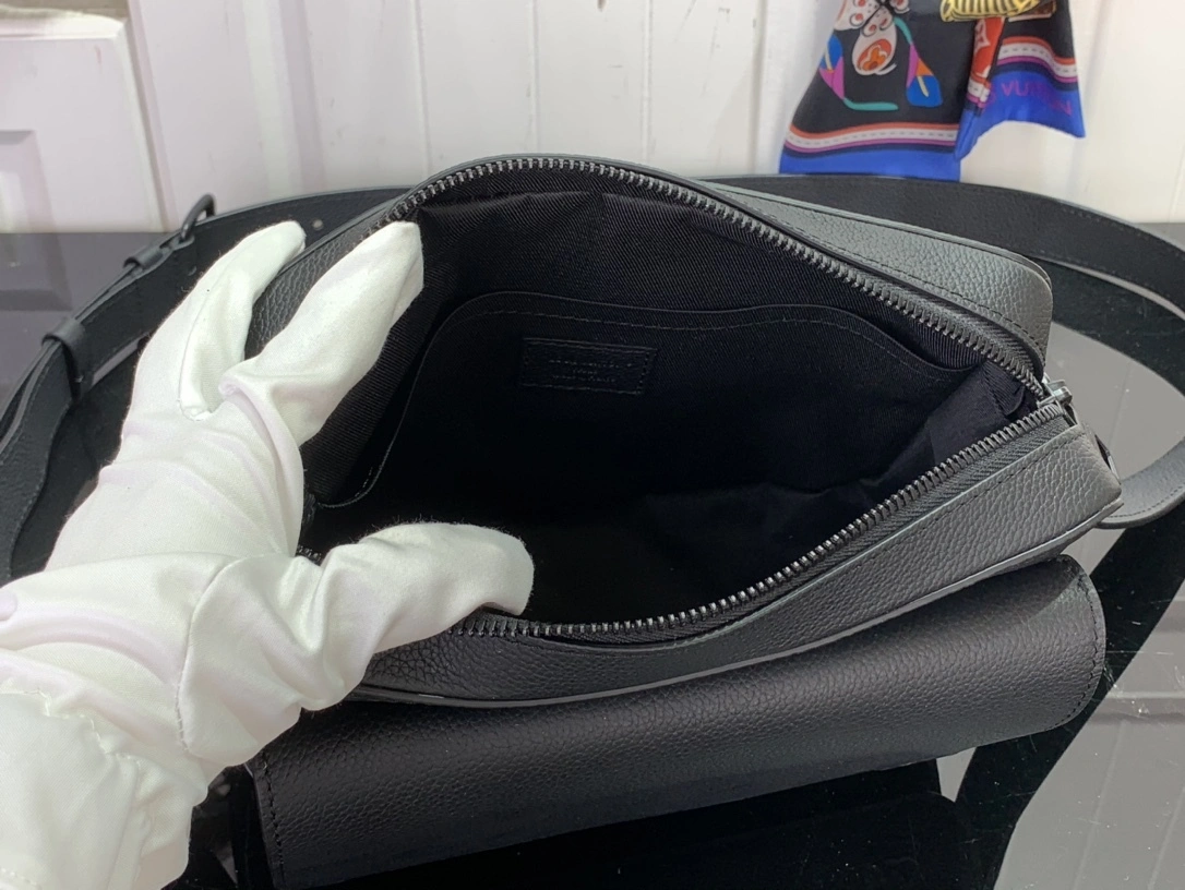 MOMO-- 8V M15265 high quality version Boarding cowhide item:E-B063K1815