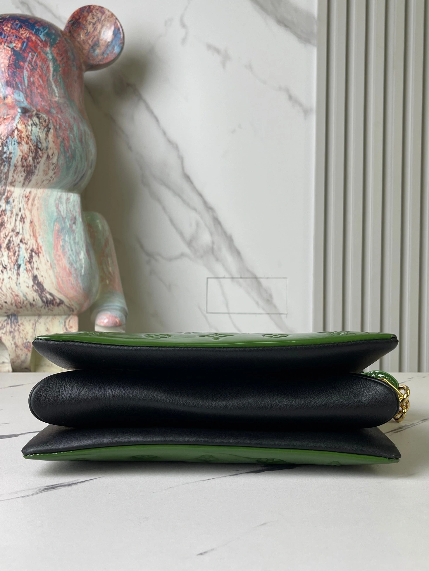 MOMO-- 8V M20565 high quality version Coussin cowhide item:E-B574C0501
