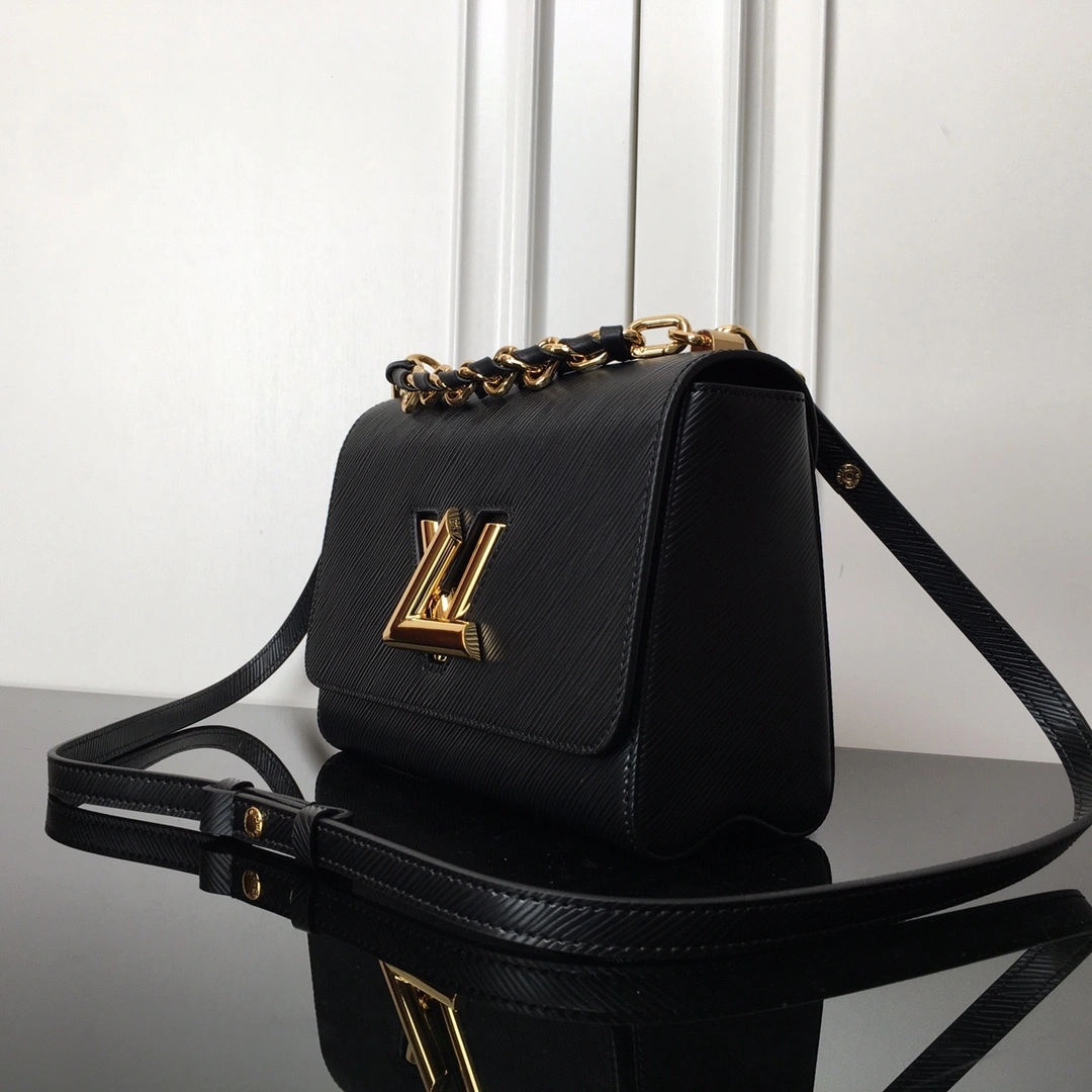 MOMO-- 8V M21772 high quality version Twist item:E-B000C0520