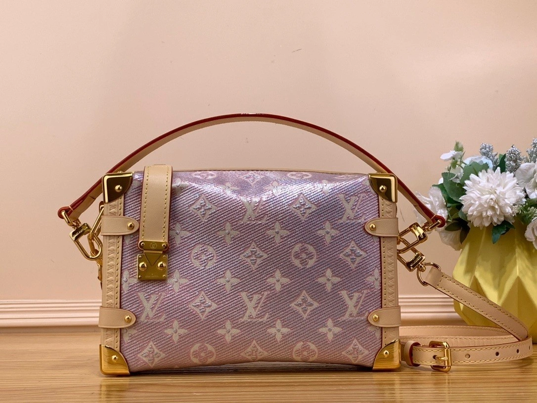 MOMO-- 8V M22842 high quality version Side Trunk item:E-B000C0224