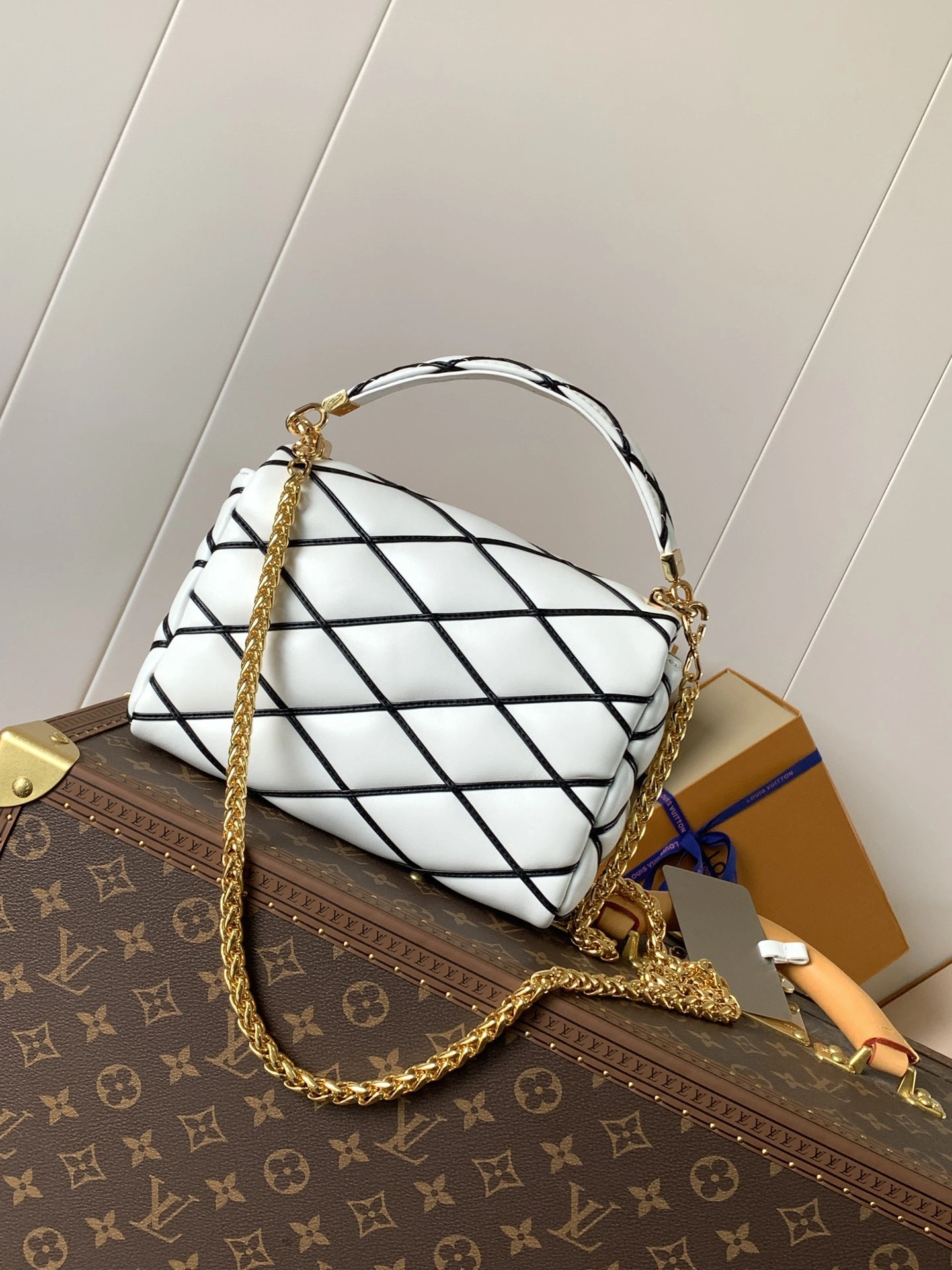 MOMO-- 8V M22890 high quality version GO-14 sheepskin item:F-B000A1419