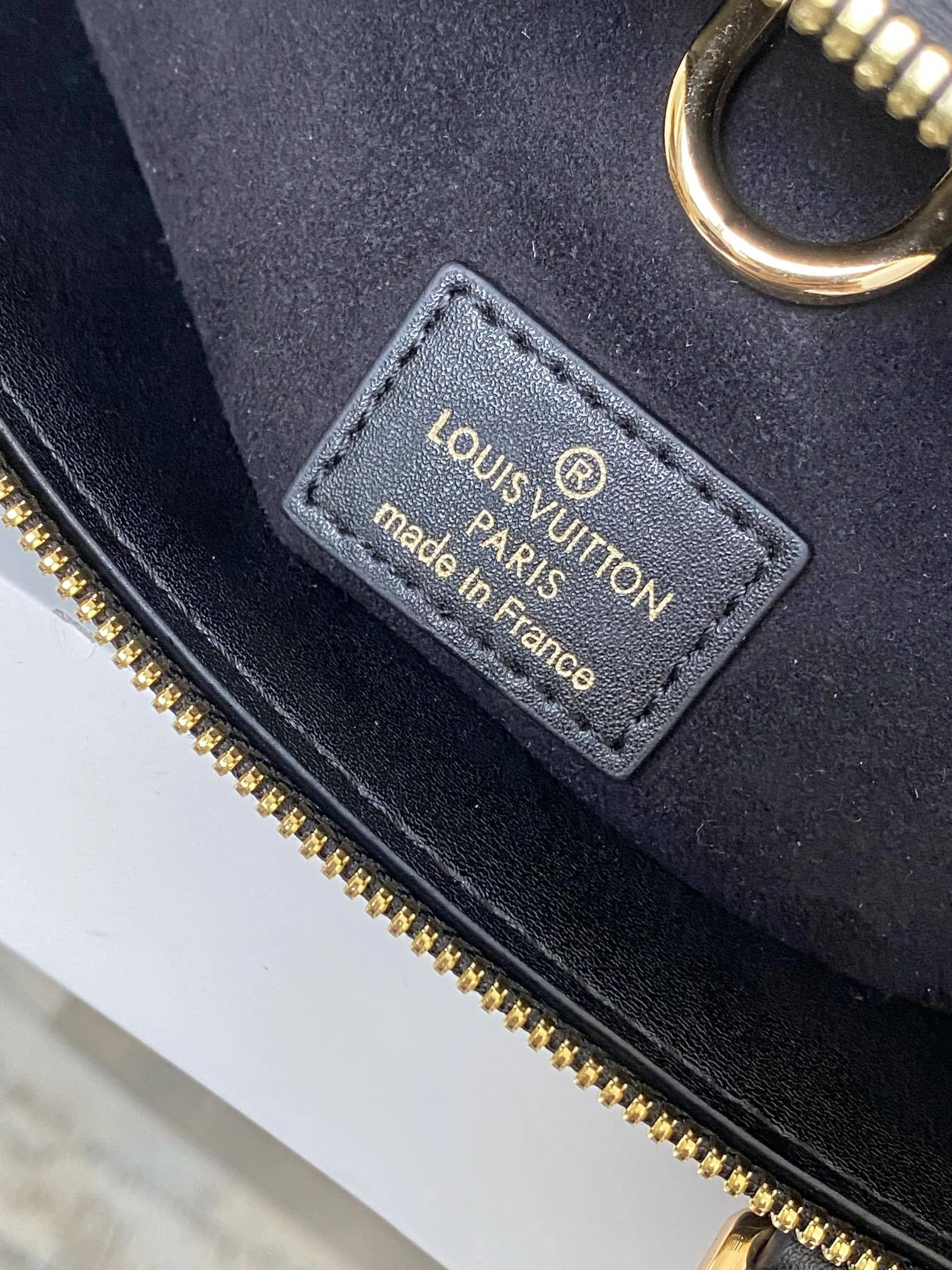 MOMO-- 8V M22914 high quality version Lock It MM Calfskin item:E-B225C0210