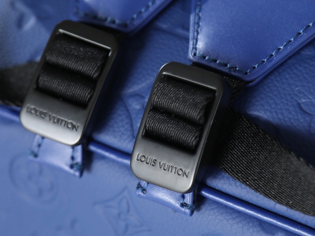MOMO-- 8V M23189 high quality version Christopher item:D-B000J0861