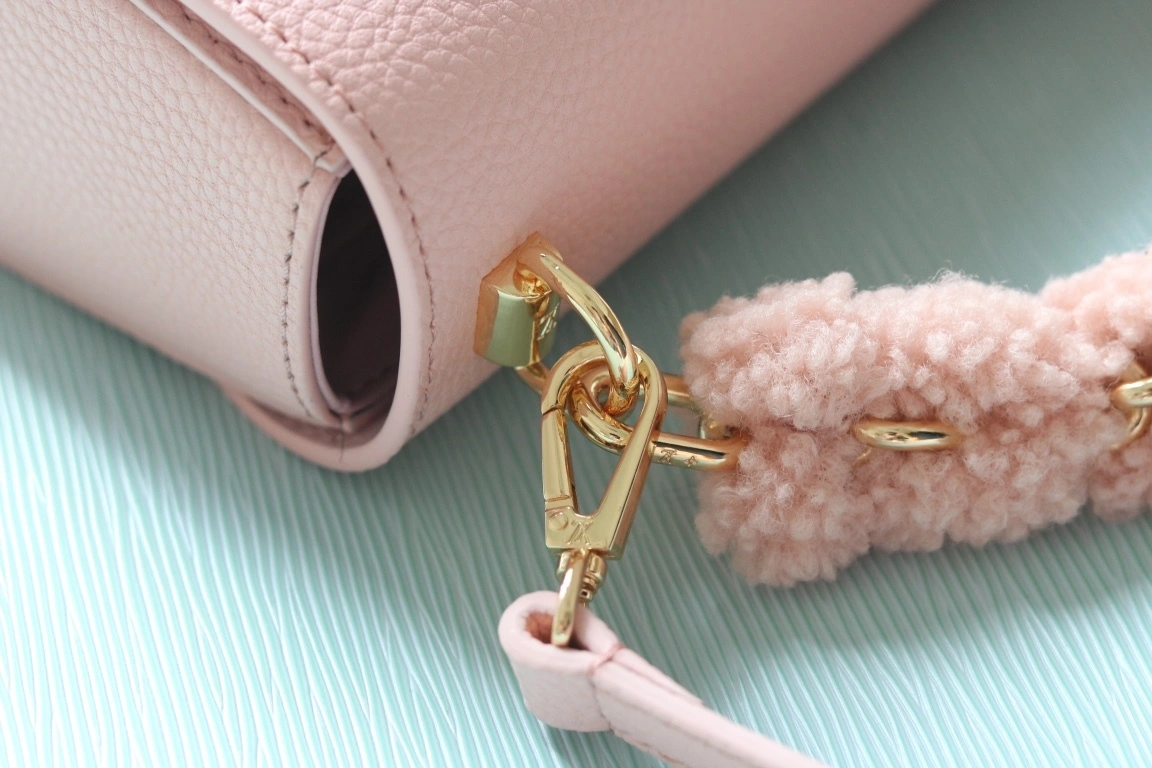 MOMO-- 8V M23319 high quality version Ski Twist wool cowhide item:E-B118C0508