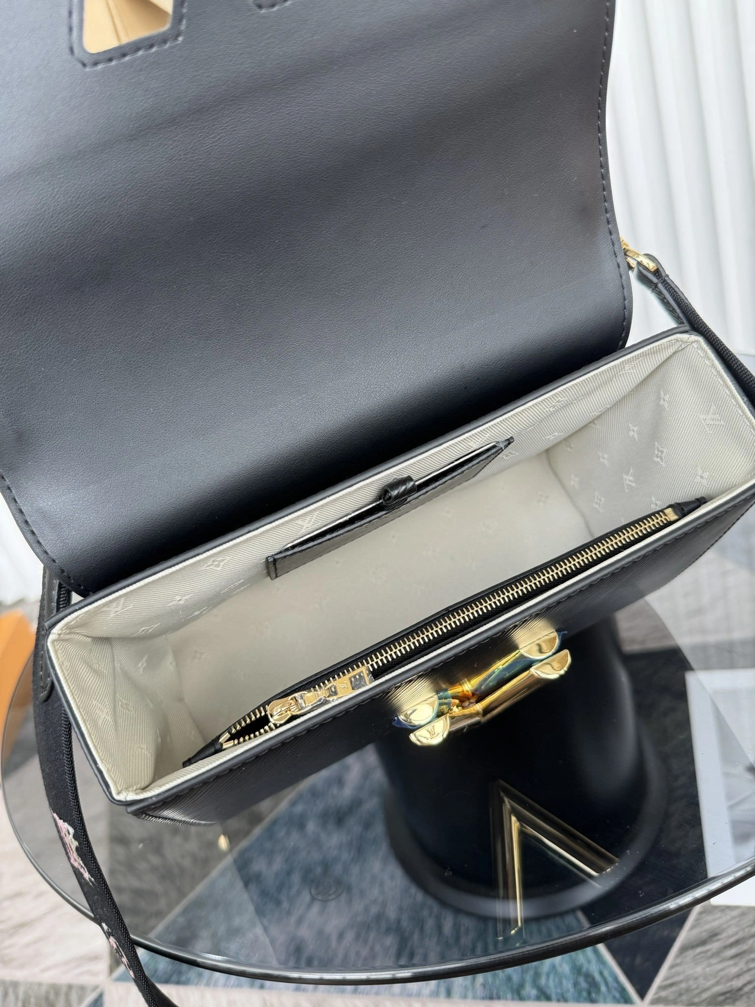 MOMO-- 8V M23389 high quality version Twist item:E-B564C0523