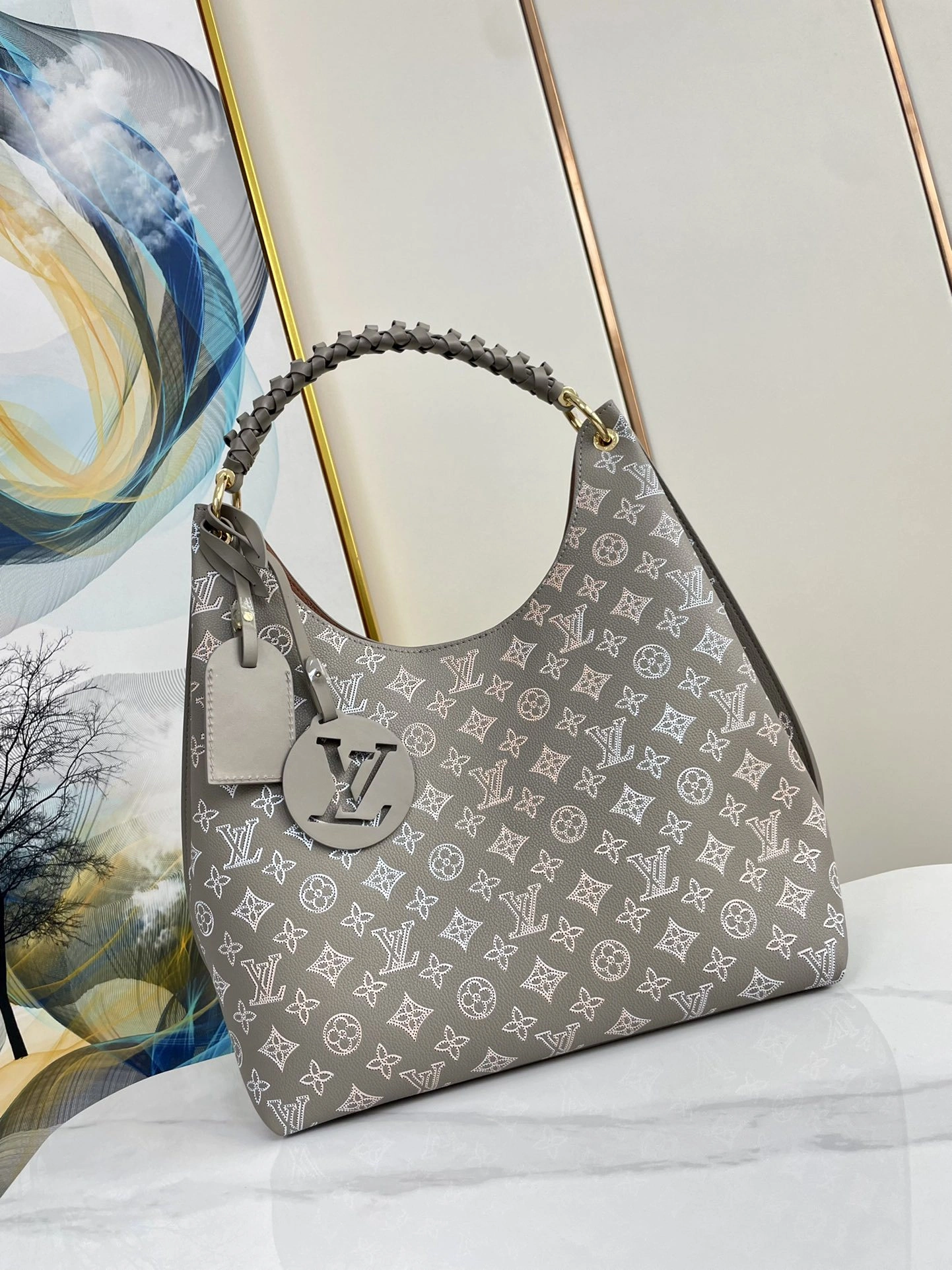 MOMO-- 8V M23396 high quality version TAURILLON item:E-B000C0219
