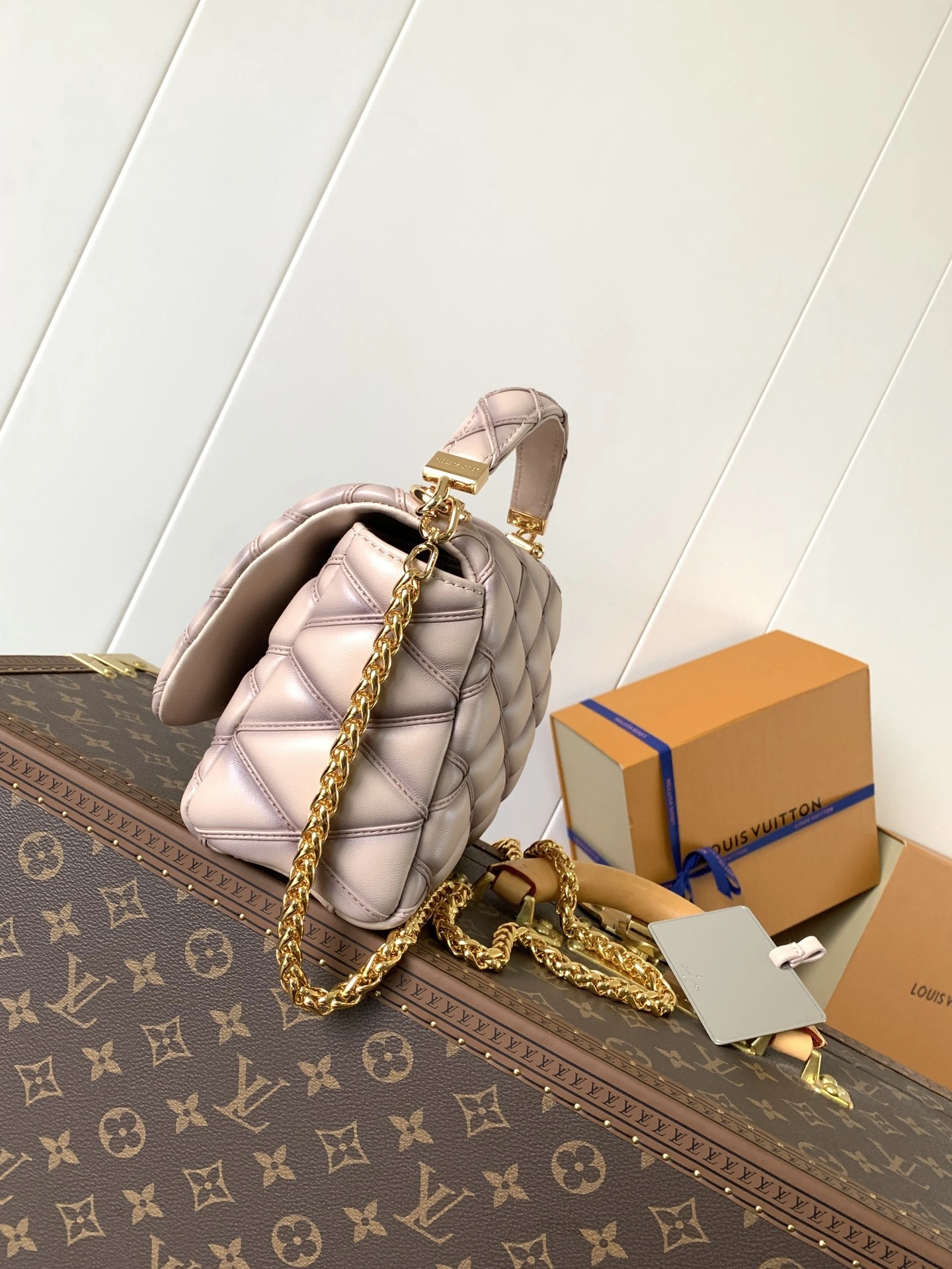 MOMO-- 8V M23568 high quality version GO-14 sheepskin item:F-B000A1427