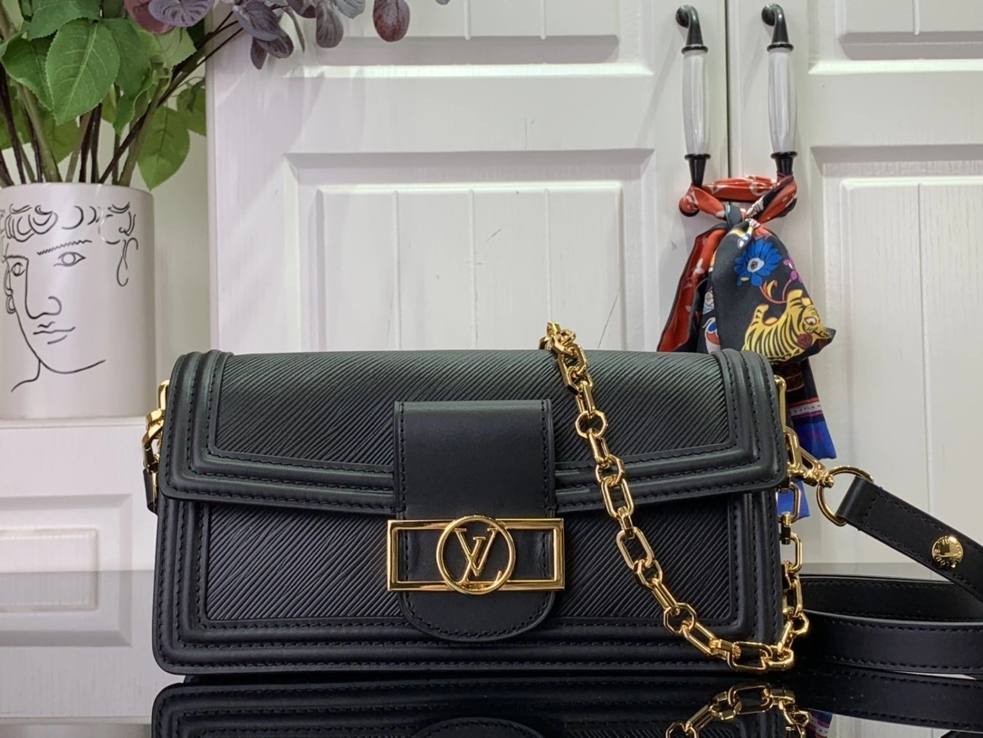 MOMO-- 8V M23603 high quality version Dauphine East-West item:E-B174C0574