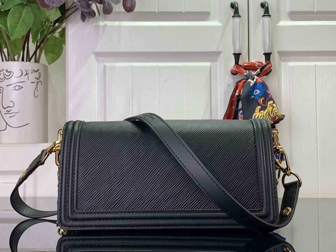 MOMO-- 8V M23603 high quality version Dauphine East-West item:E-B174C0574