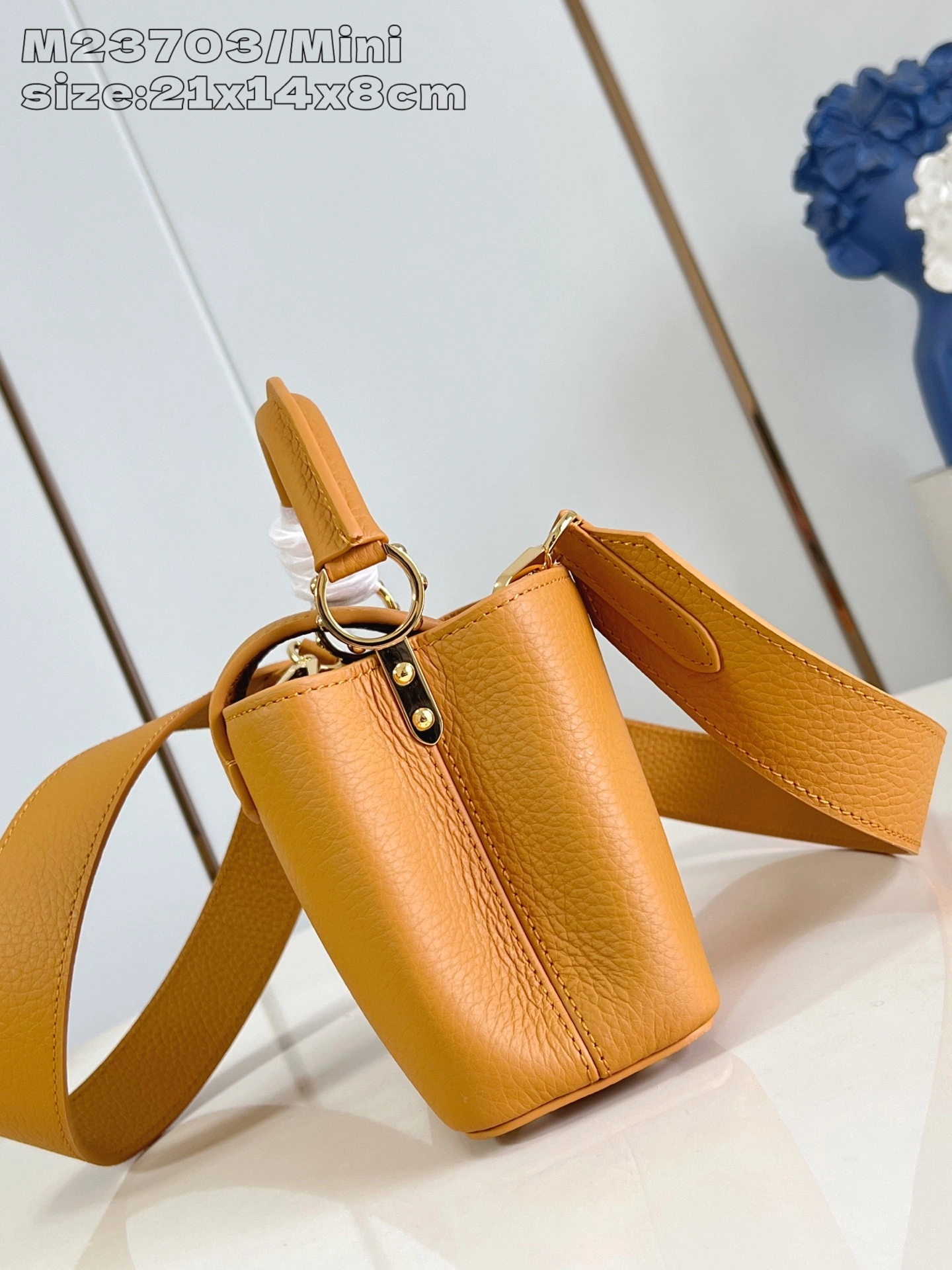 MOMO-- 8V M23703 high quality version Capucines cowhide item:E-B574K1833