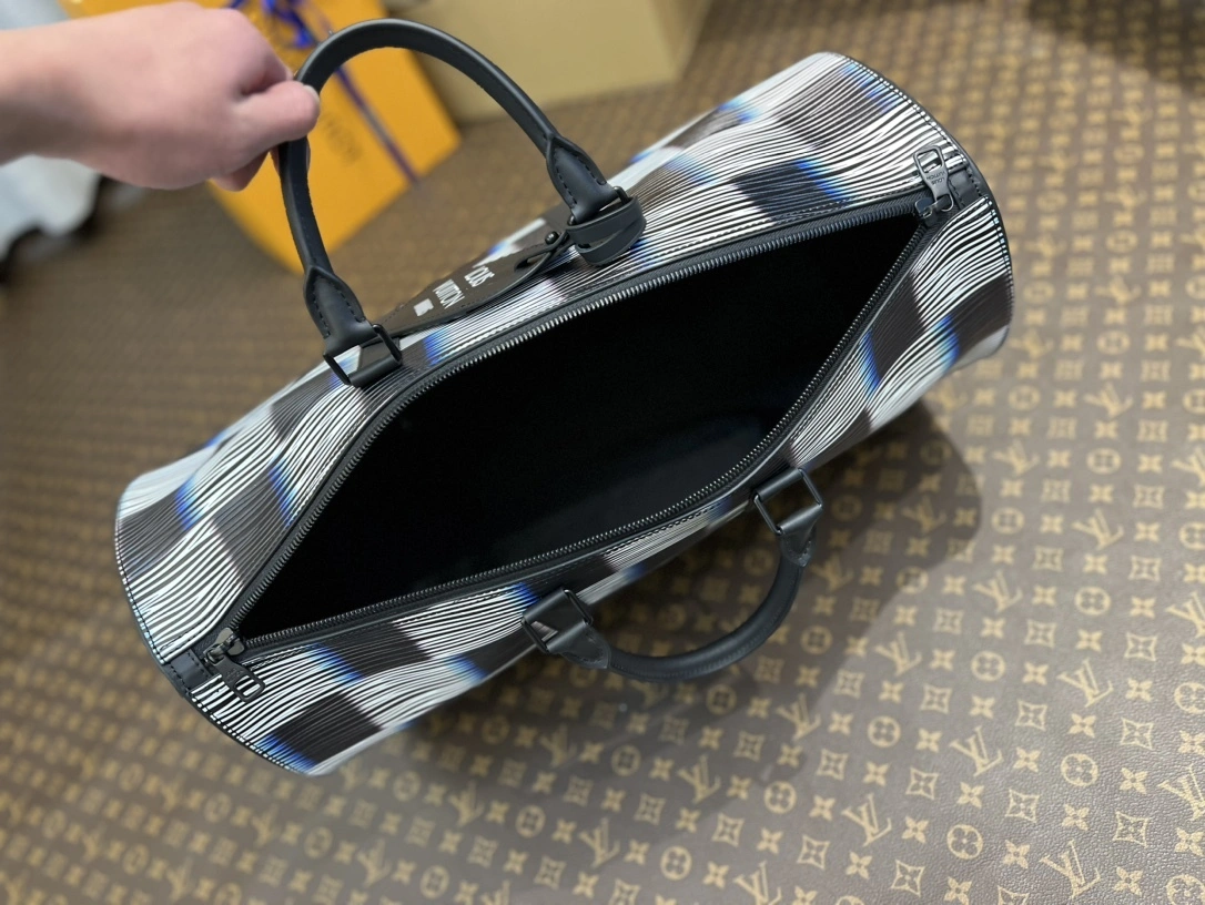 MOMO-- 8V M23771 high quality version KEEPALL BANDOULIÈRE 50 item:E-B000A1777