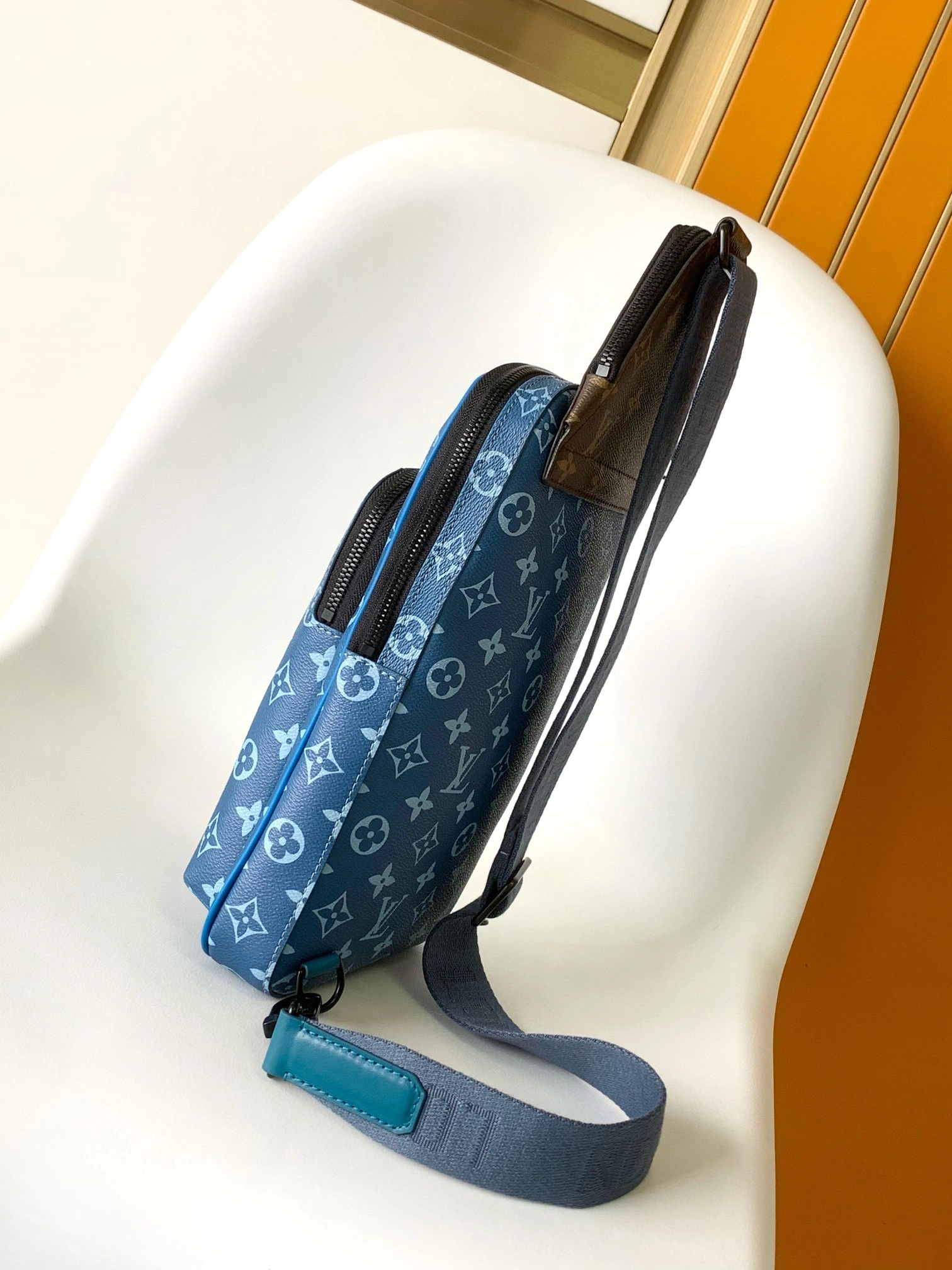 MOMO-- 8V M23782 high quality version Avenue item:E-B225A1788