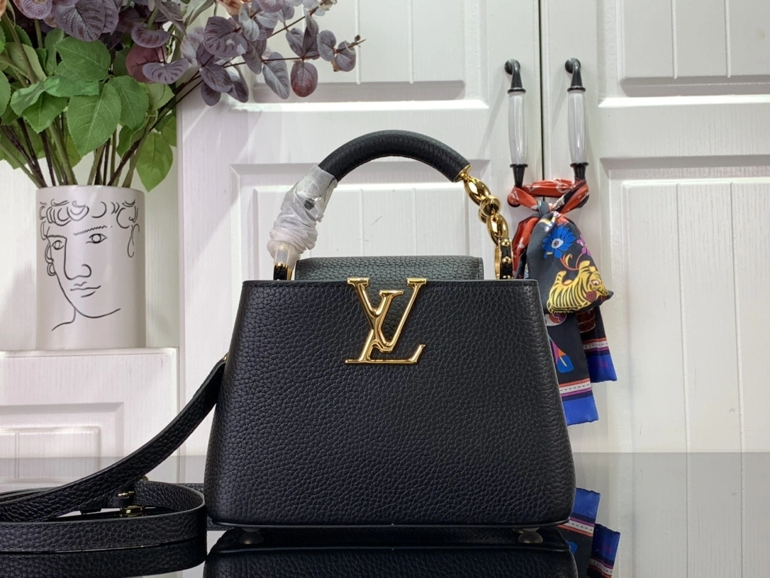 MOMO-- 8V M23943 Capucines cowhide item:D-B174F2041