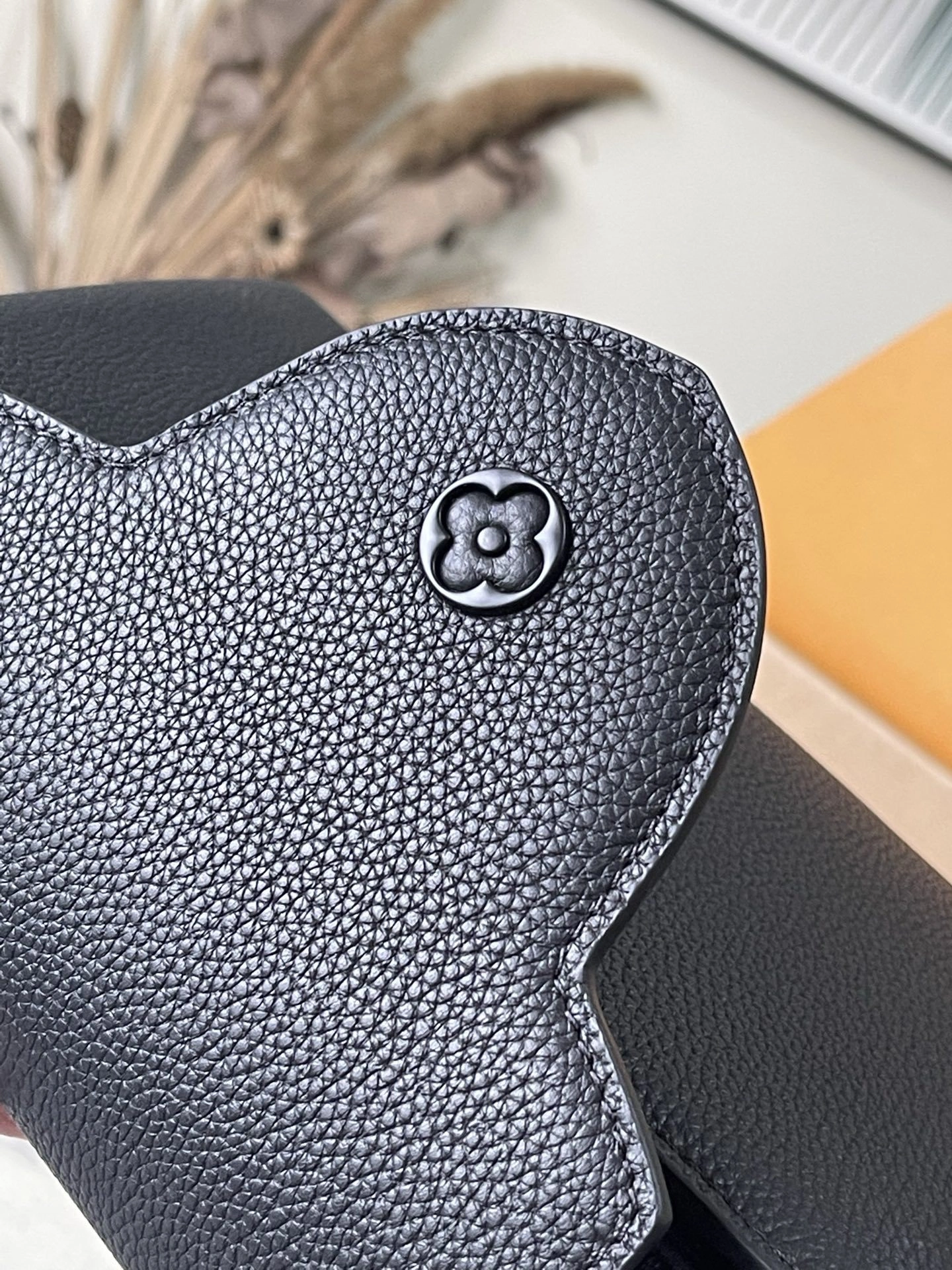 MOMO-- 8V M23947 high quality version Capucines cowhide item:F-B574A0962