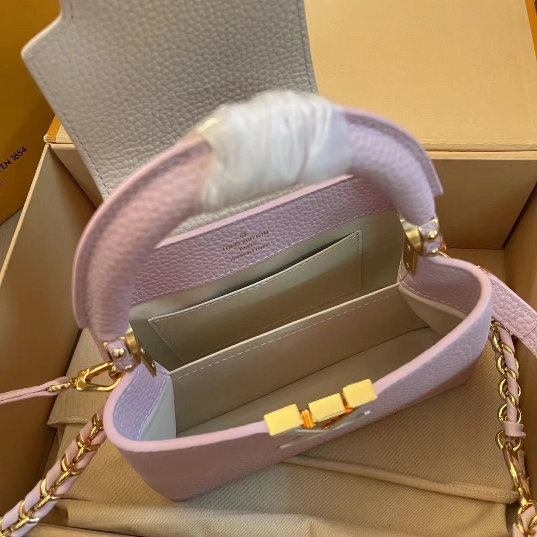 MOMO-- 8V M23951 high quality version Capucines item:E-B000B2337