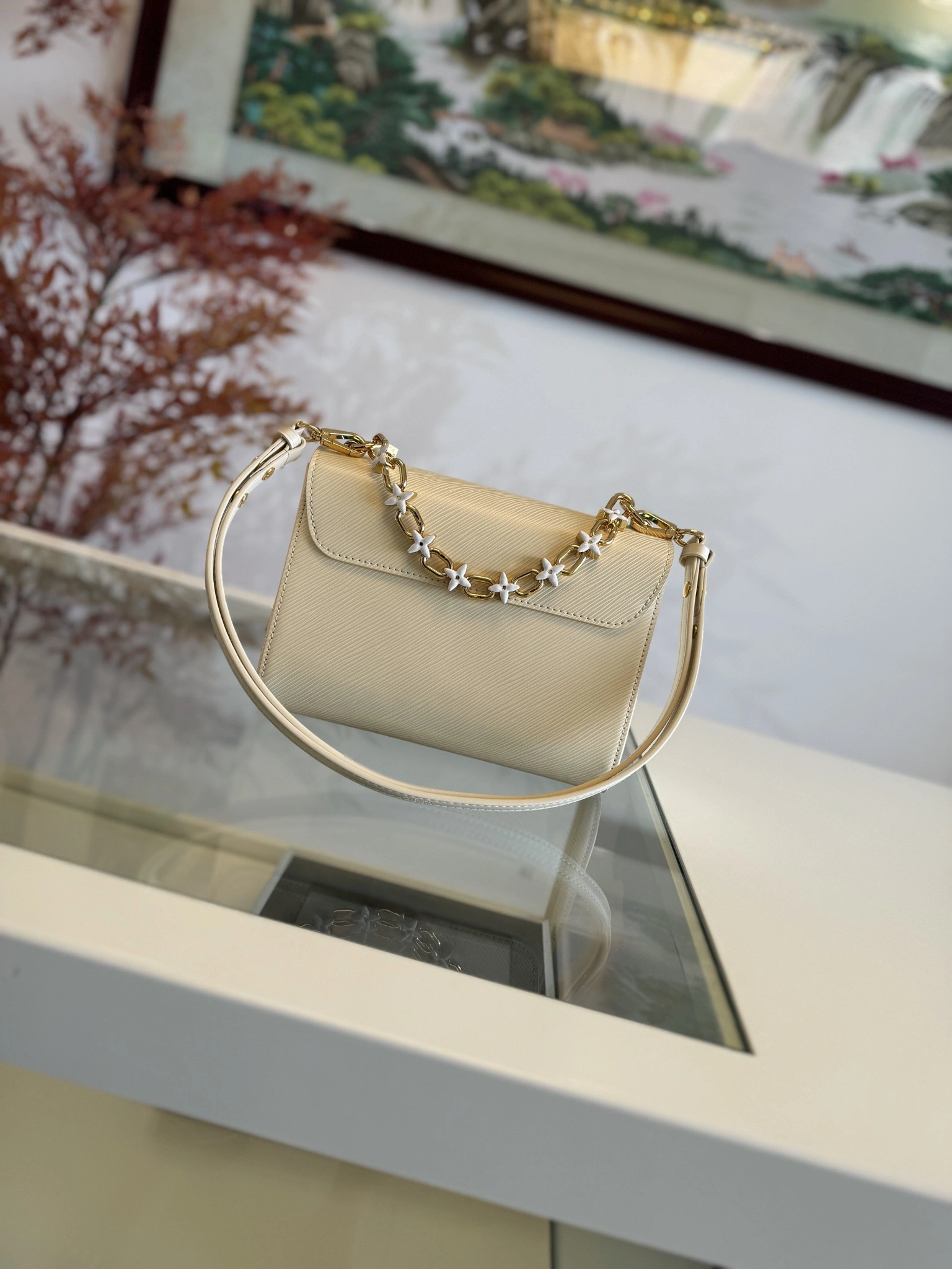 MOMO-- 8V M24043 high quality version Twist Bloom item:E-B000C0505